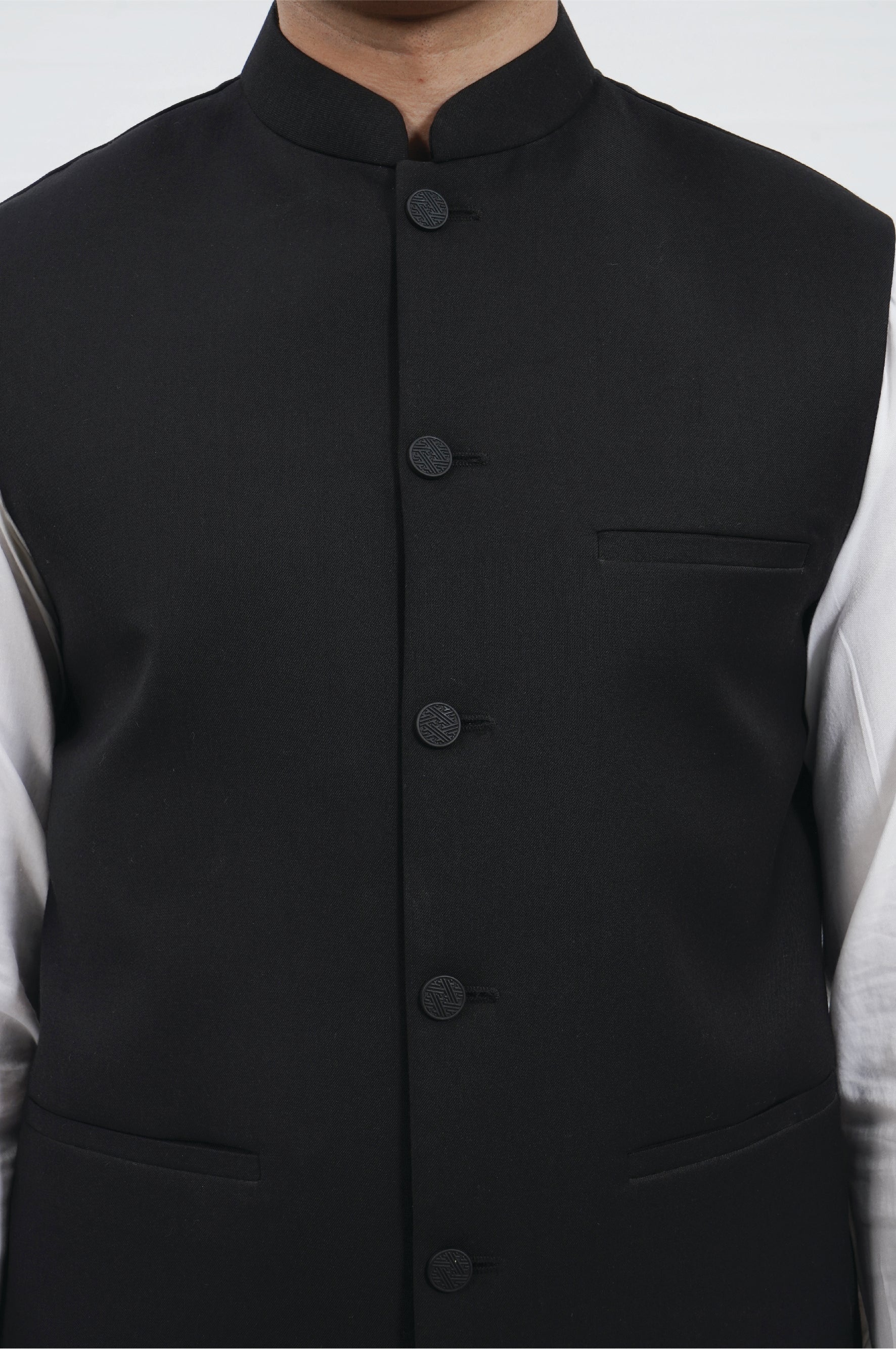 SLEEK OBSIDIAN